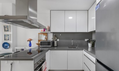 Resale - Apartment / flat - Torrevieja - Los Frutales