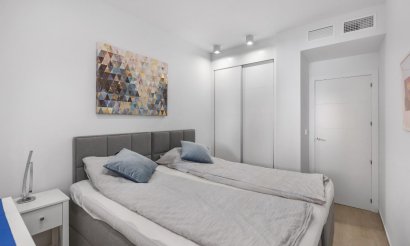 Resale - Apartment / flat - Torrevieja - Los Frutales