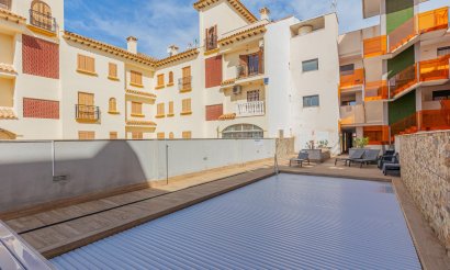 Resale - Apartment / flat - Torrevieja - Los Frutales