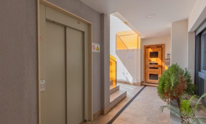 Resale - Apartment / flat - Torrevieja - Los Frutales