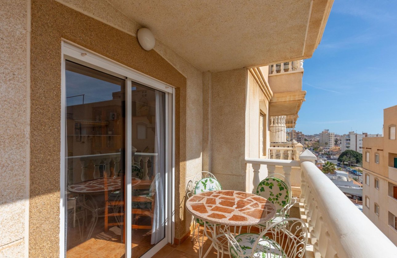 Revente - Appartement - Torrevieja - Nueva Torrevieja