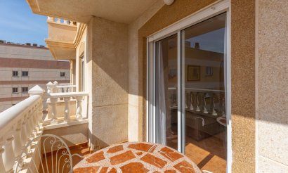 Revente - Appartement - Torrevieja - Nueva Torrevieja