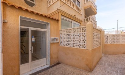 Revente - Appartement - Torrevieja - Nueva Torrevieja