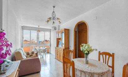 Reventa - Apartamento / piso - Torrevieja - La Mata pueblo