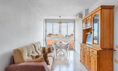 Reventa - Apartamento / piso - Torrevieja - La Mata pueblo