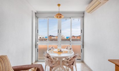 Reventa - Apartamento / piso - Torrevieja - La Mata pueblo