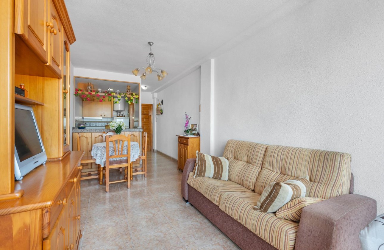 Reventa - Apartamento / piso - Torrevieja - La Mata pueblo