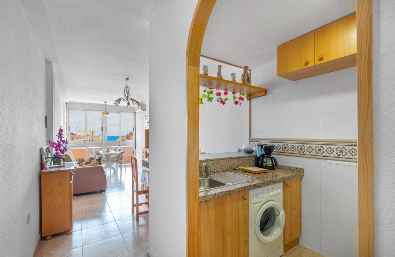 Reventa - Apartamento / piso - Torrevieja - La Mata pueblo