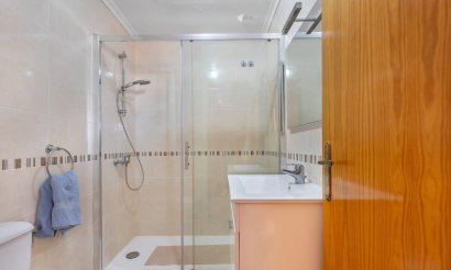 Reventa - Apartamento / piso - Torrevieja - La Mata pueblo