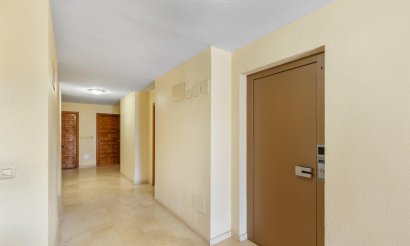 Reventa - Apartamento / piso - Torrevieja - La Mata pueblo