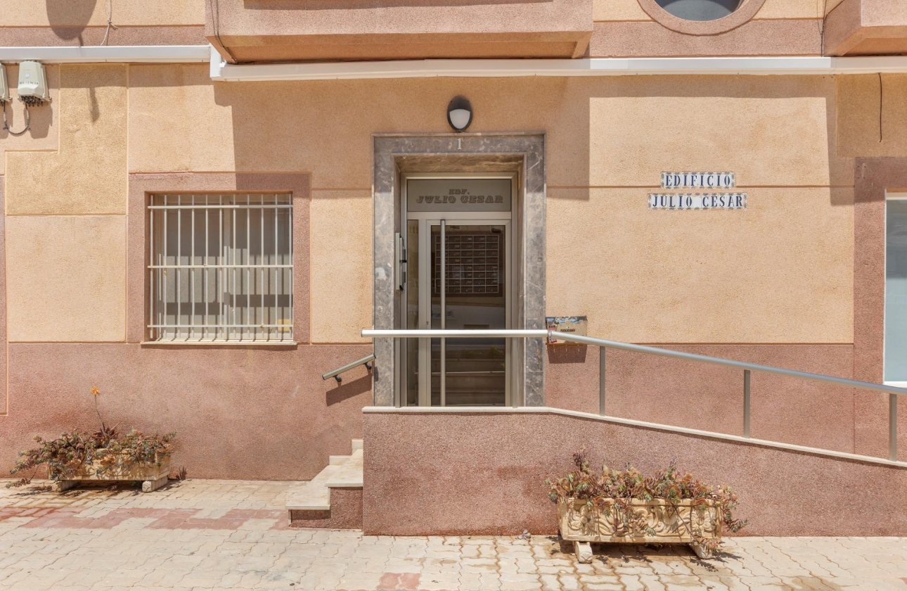 Reventa - Apartamento / piso - Torrevieja - La Mata pueblo