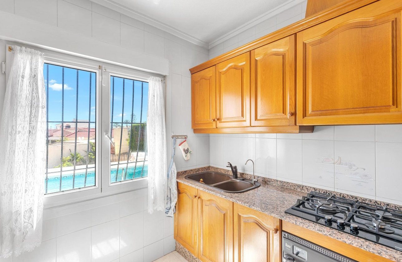 Resale - Villa - Rojales - Centro de la Ciudad Quesada