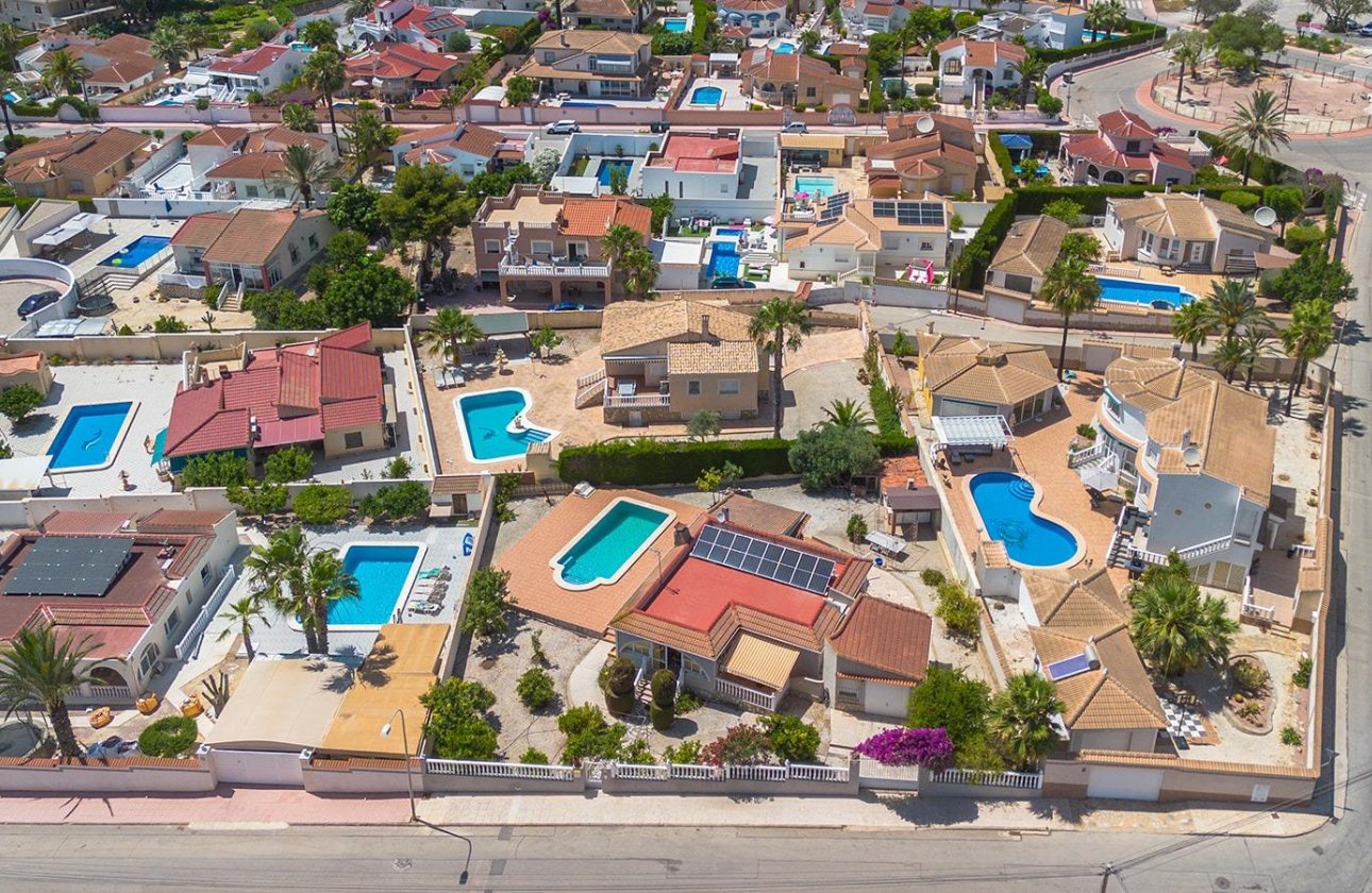 Resale - Villa - Rojales - Centro de la Ciudad Quesada