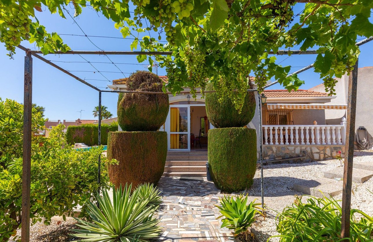 Resale - Villa - Rojales - Centro de la Ciudad Quesada