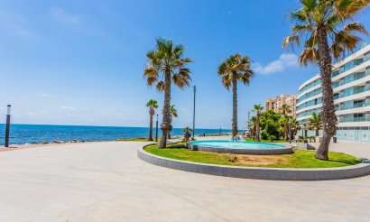 Resale - Apartment / flat - Torrevieja - Playa del Cura
