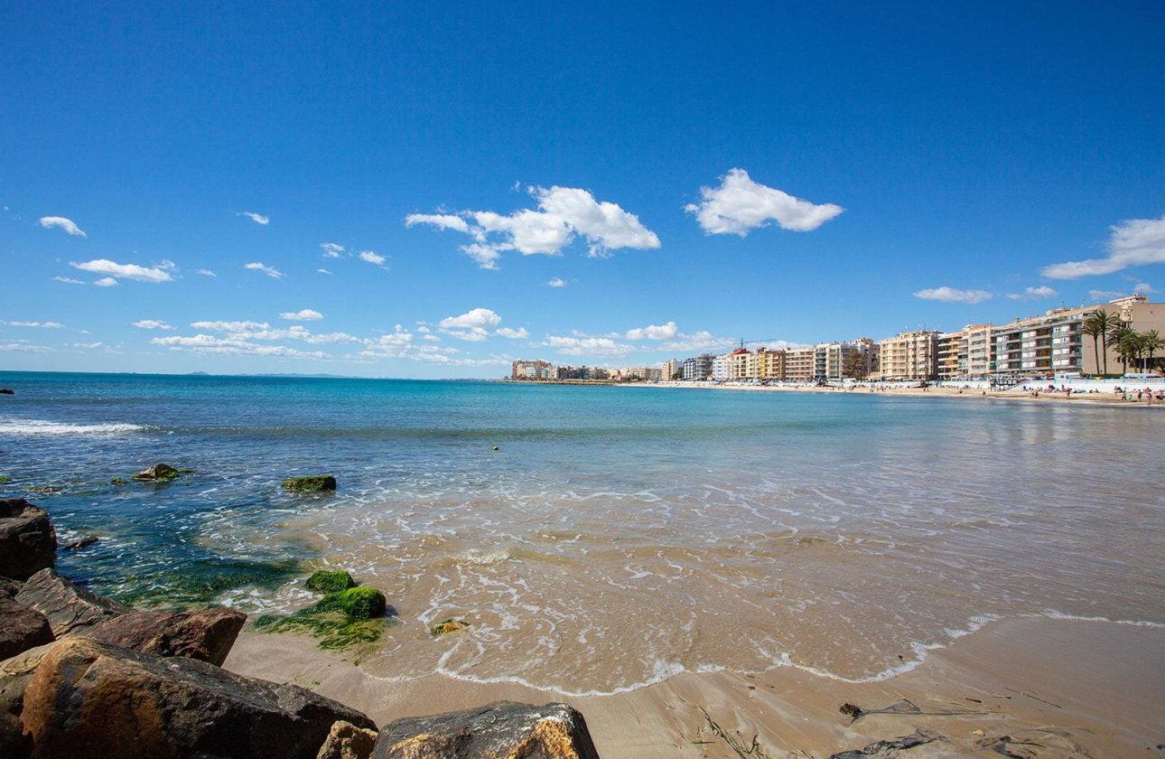 Resale - Apartment / flat - Torrevieja - Estacion de autobuses