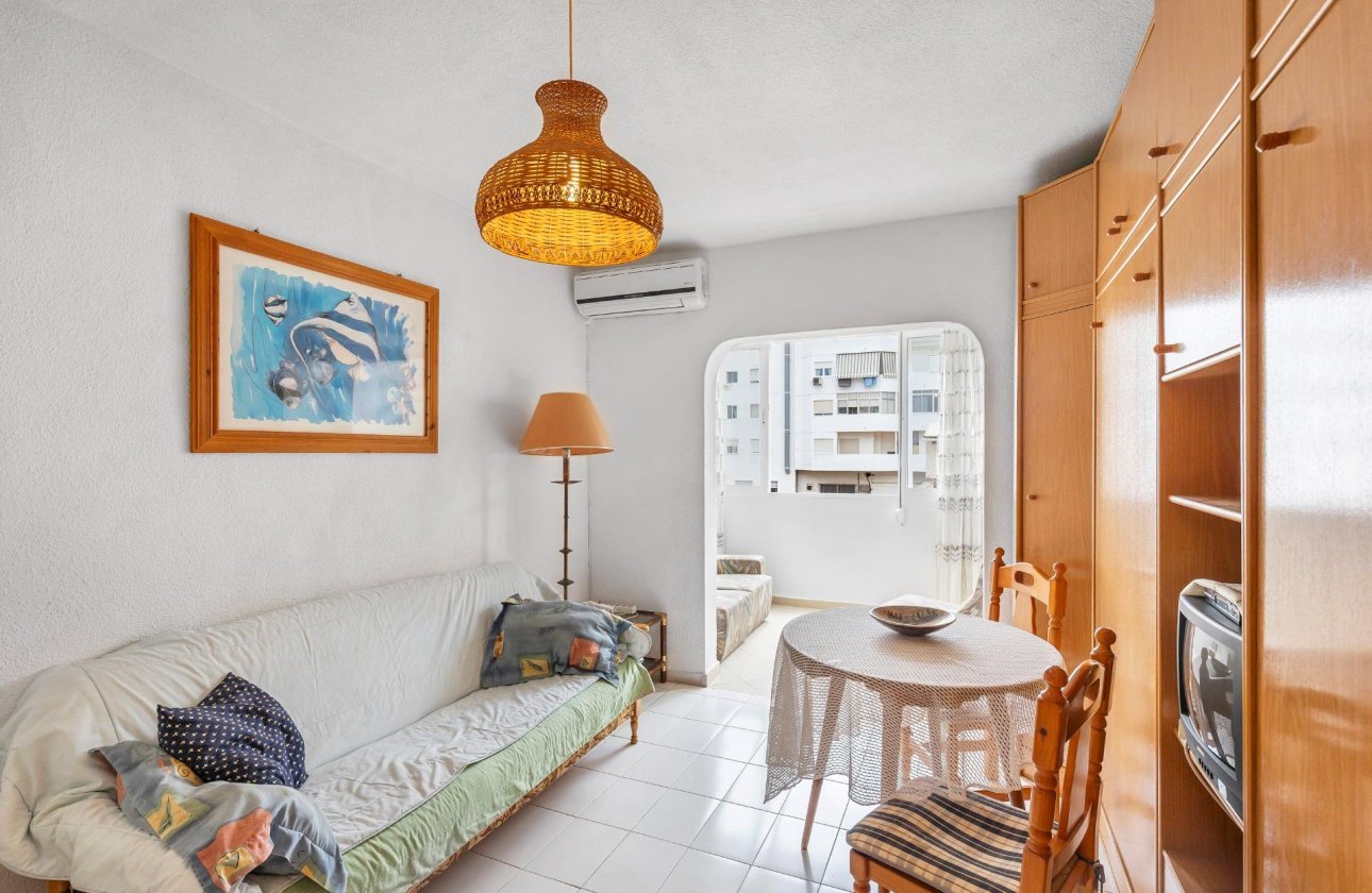 Resale - Apartment / flat - Guardamar del Segura - Centro