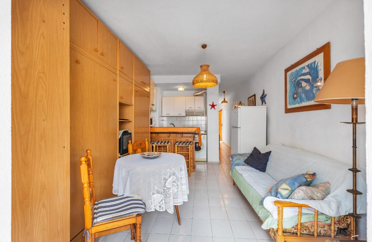 Resale - Apartment / flat - Guardamar del Segura - Centro