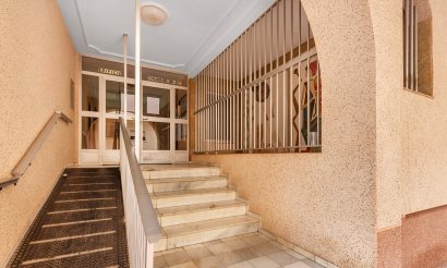 Resale - Apartment / flat - Guardamar del Segura - Centro