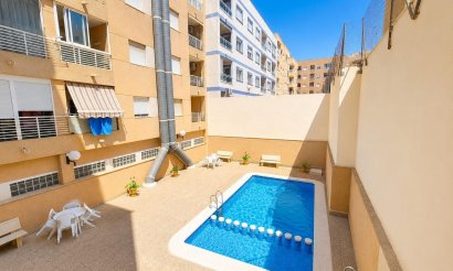 Revente - Appartement - Torrevieja - Estacion de autobuses