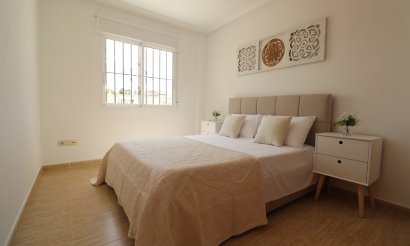 Resale - Bungalow - Algorfa - Montemar