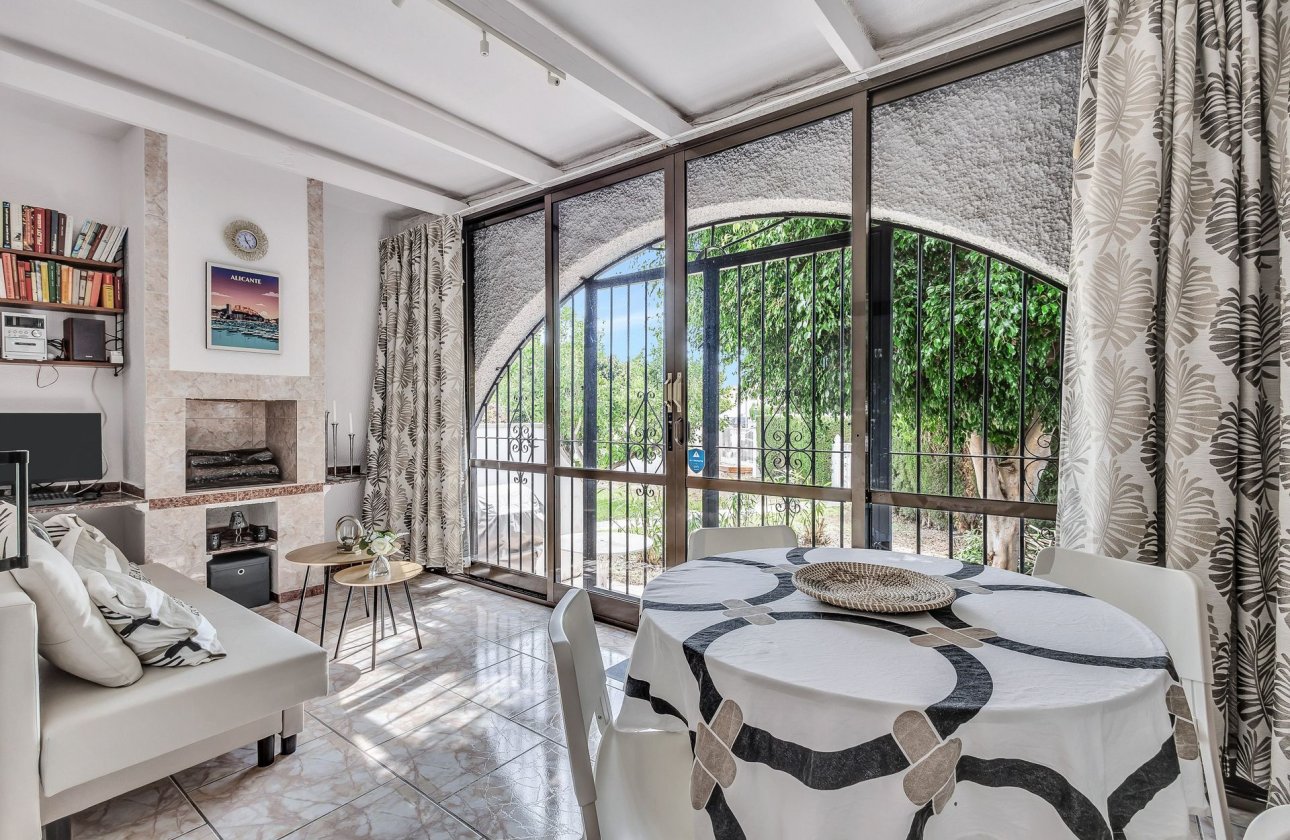 Resale - Townhouse - Orihuela Costa - Playa Flamenca