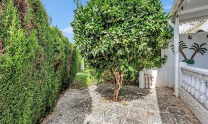 Resale - Townhouse - Orihuela Costa - Playa Flamenca