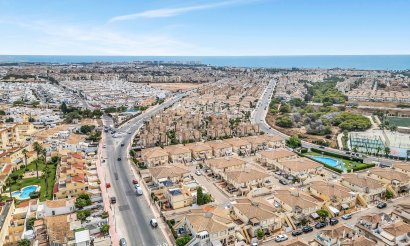 Resale - Townhouse - Orihuela Costa - Playa Flamenca