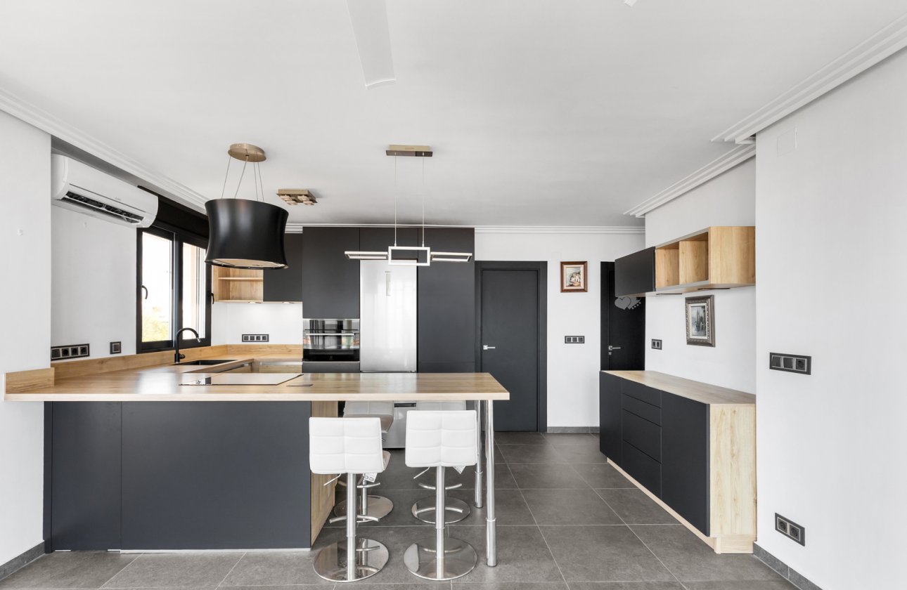 Resale - Apartment / flat - Torrevieja - Rocio del Mar