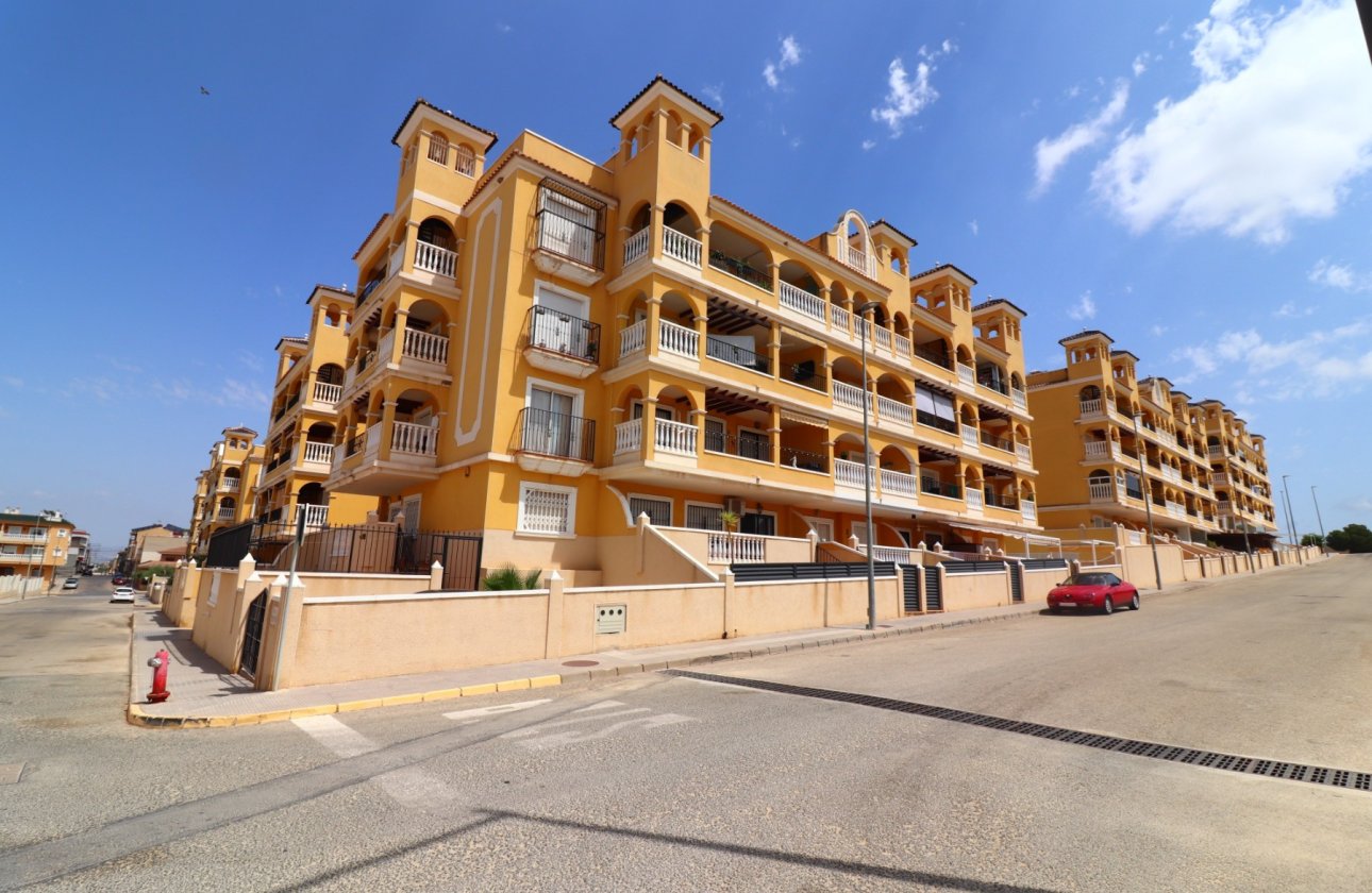 Reventa - Apartamento / piso - Algorfa - Algorfa - Village