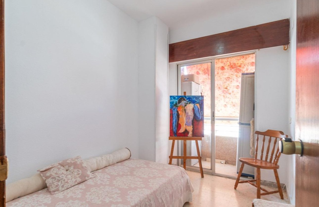 Reventa - Apartamento / piso - Torrevieja - Centro