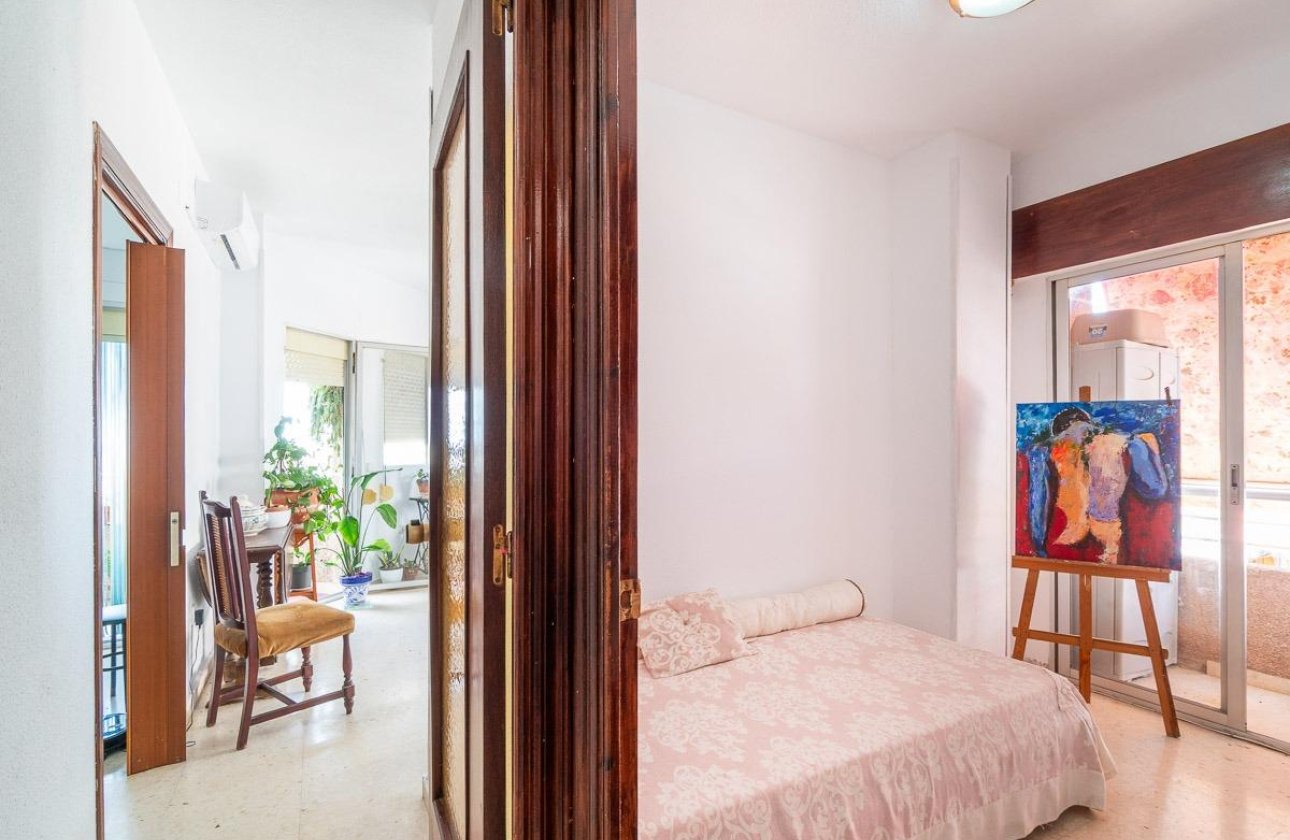 Reventa - Apartamento / piso - Torrevieja - Centro