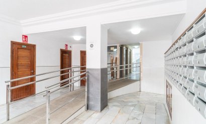 Reventa - Apartamento / piso - Torrevieja - Centro