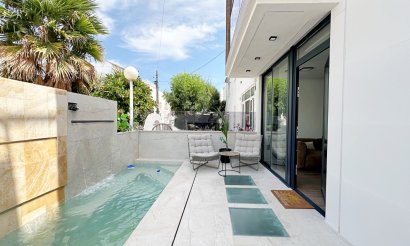 Revente - Maison de ville - Torrevieja