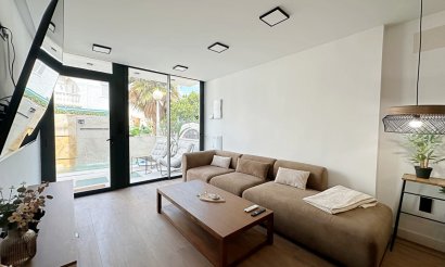 Revente - Maison de ville - Torrevieja
