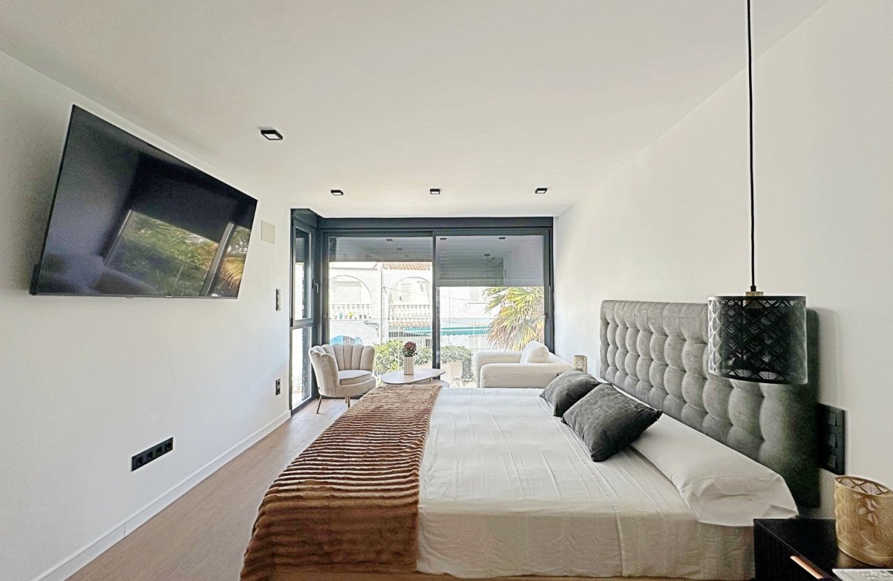 Revente - Maison de ville - Torrevieja