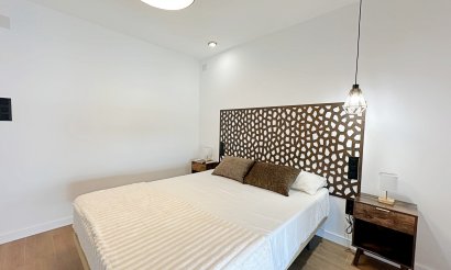 Revente - Maison de ville - Torrevieja