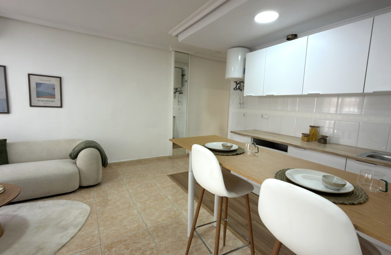 Resale - Apartment / flat - Torrevieja - Curva del Palangre