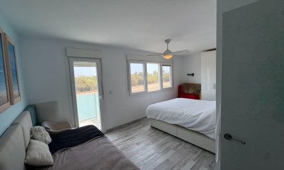 Resale - Villa - Torrevieja - La Siesta