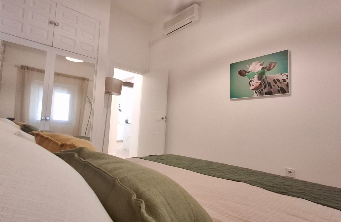 Resale - Townhouse - Orihuela - Playa Flamenca