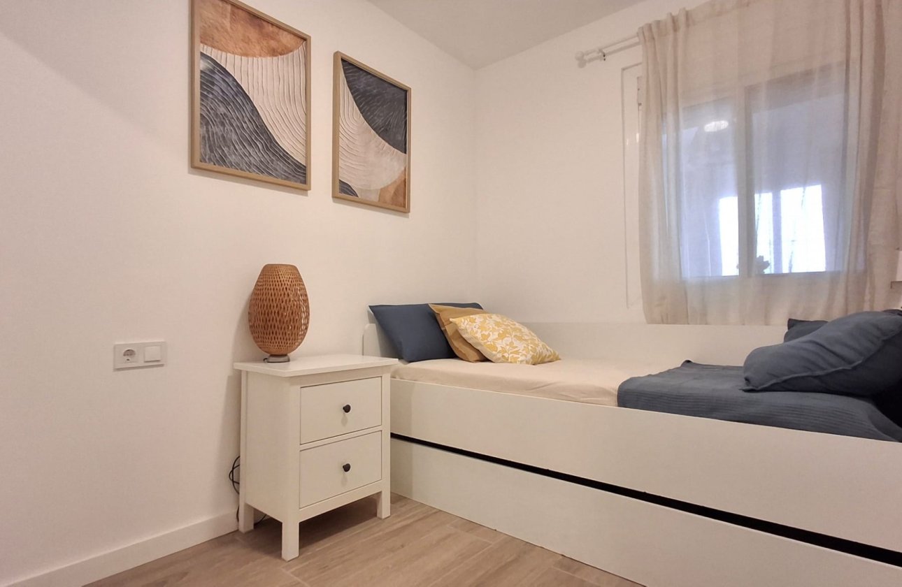 Resale - Townhouse - Orihuela - Playa Flamenca
