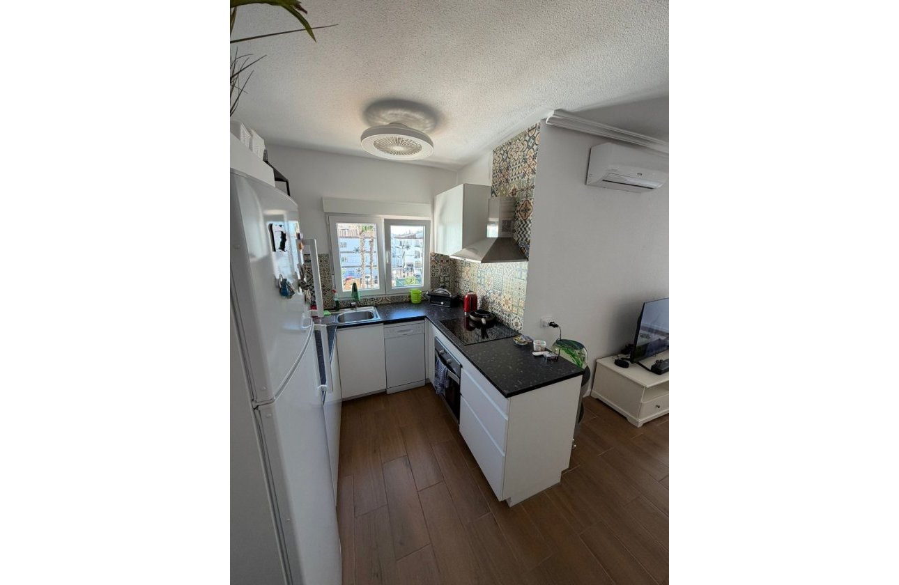 Reventa - Apartamento / piso - Orihuela Costa - Punta Prima