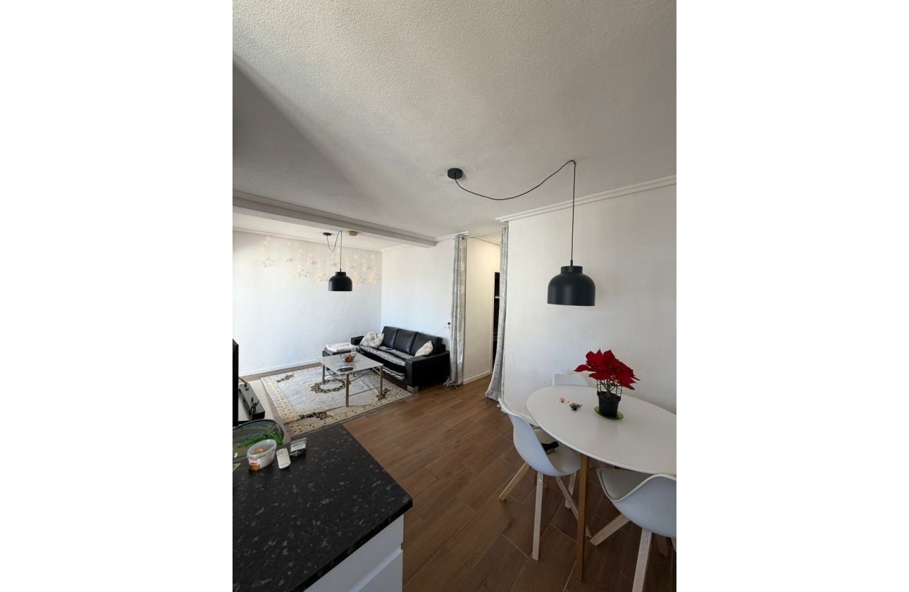 Reventa - Apartamento / piso - Orihuela Costa - Punta Prima
