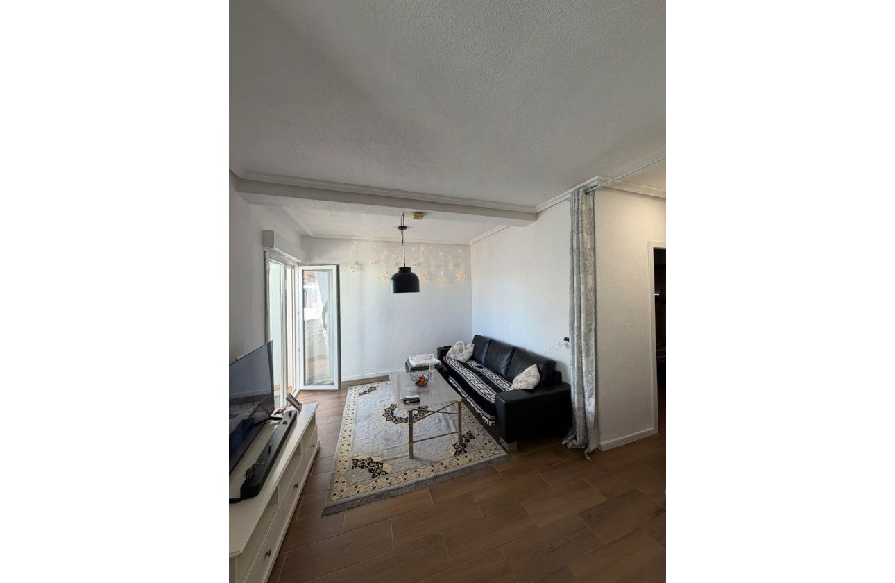 Reventa - Apartamento / piso - Orihuela Costa - Punta Prima