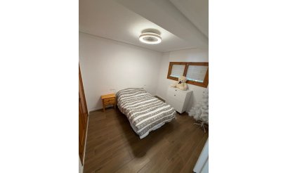 Reventa - Apartamento / piso - Orihuela Costa - Punta Prima