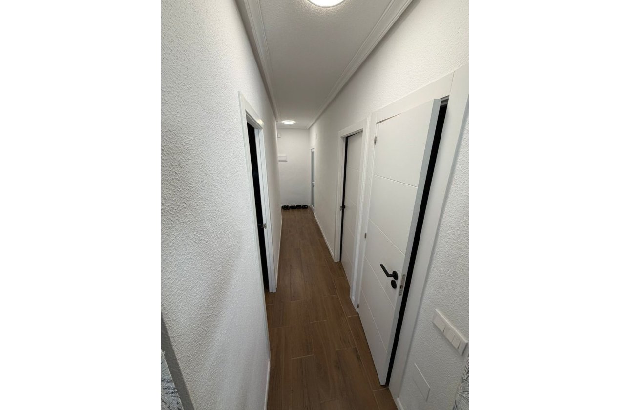 Reventa - Apartamento / piso - Orihuela Costa - Punta Prima