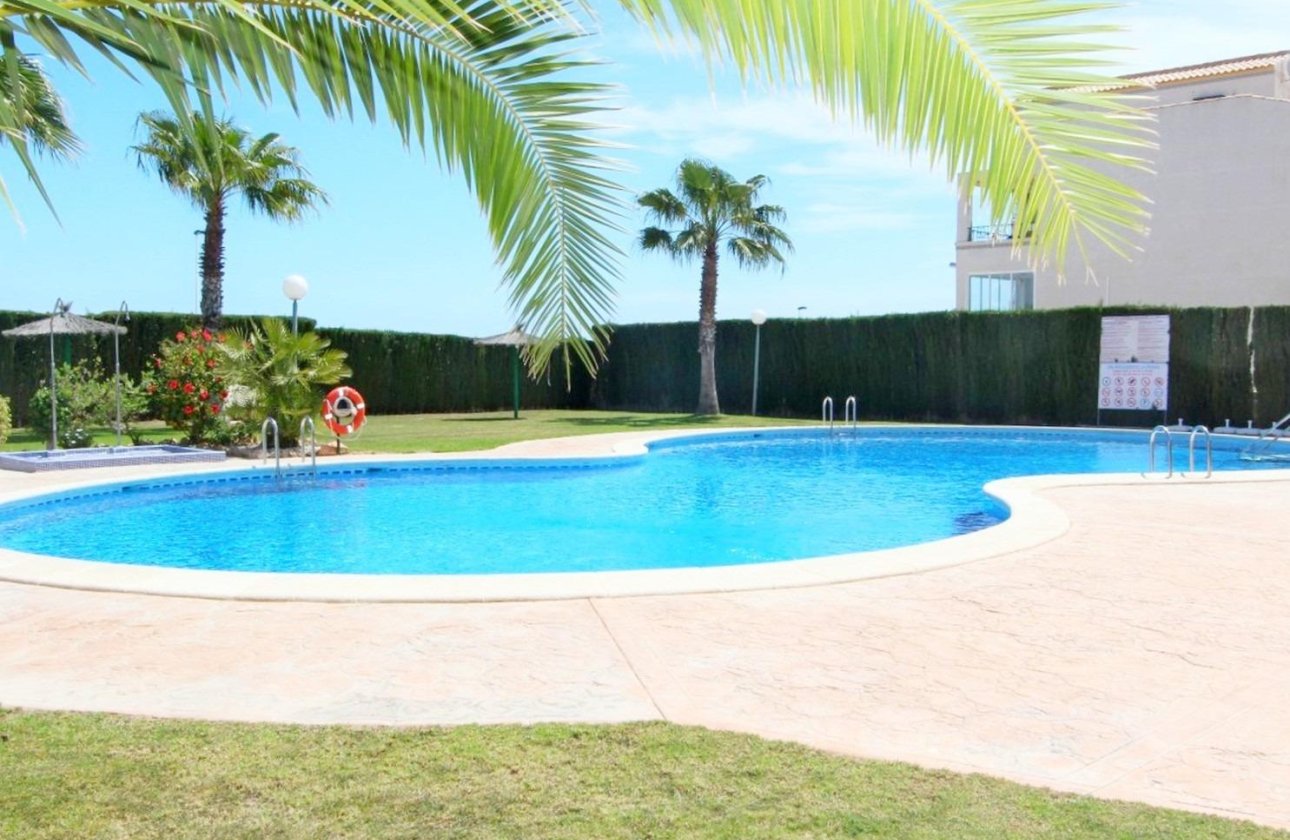 Reventa - Apartamento / piso - Orihuela Costa - La Ciñuelica - Villa Rosa