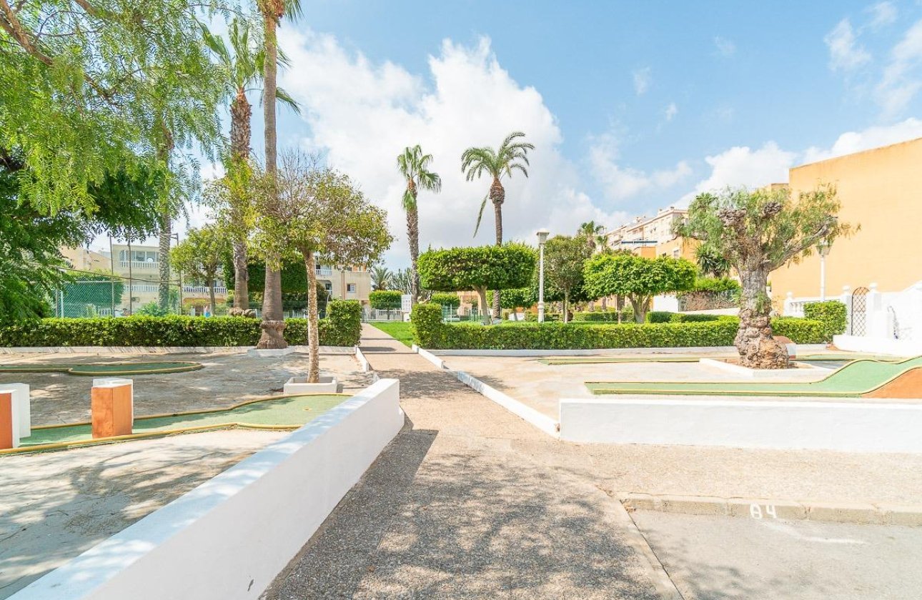 Resale - Apartment / flat - Torrevieja - Torreblanca