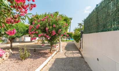 Resale - Apartment / flat - Torrevieja - Torreblanca