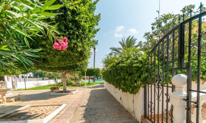Resale - Apartment / flat - Torrevieja - Torreblanca